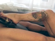 sexy feet crushing Balls - Screenshot 7 of 16 - HD