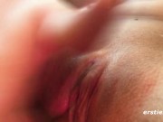 Mary B. Fingers Her Wet Pussy 12/16