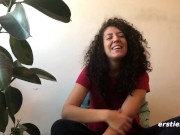 Mary B. Fingers Her Wet Pussy 7/16