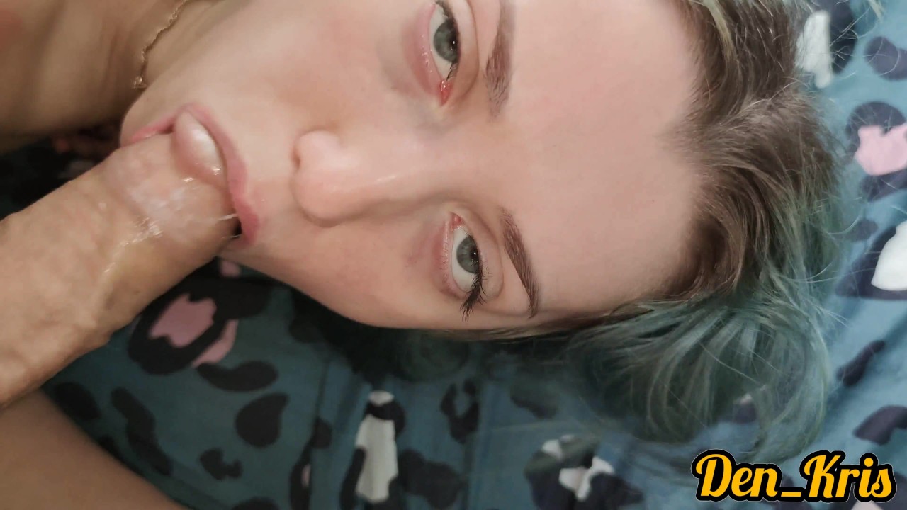Cute Schoolgirl Has Anal Sex After School For Cash And Facial
