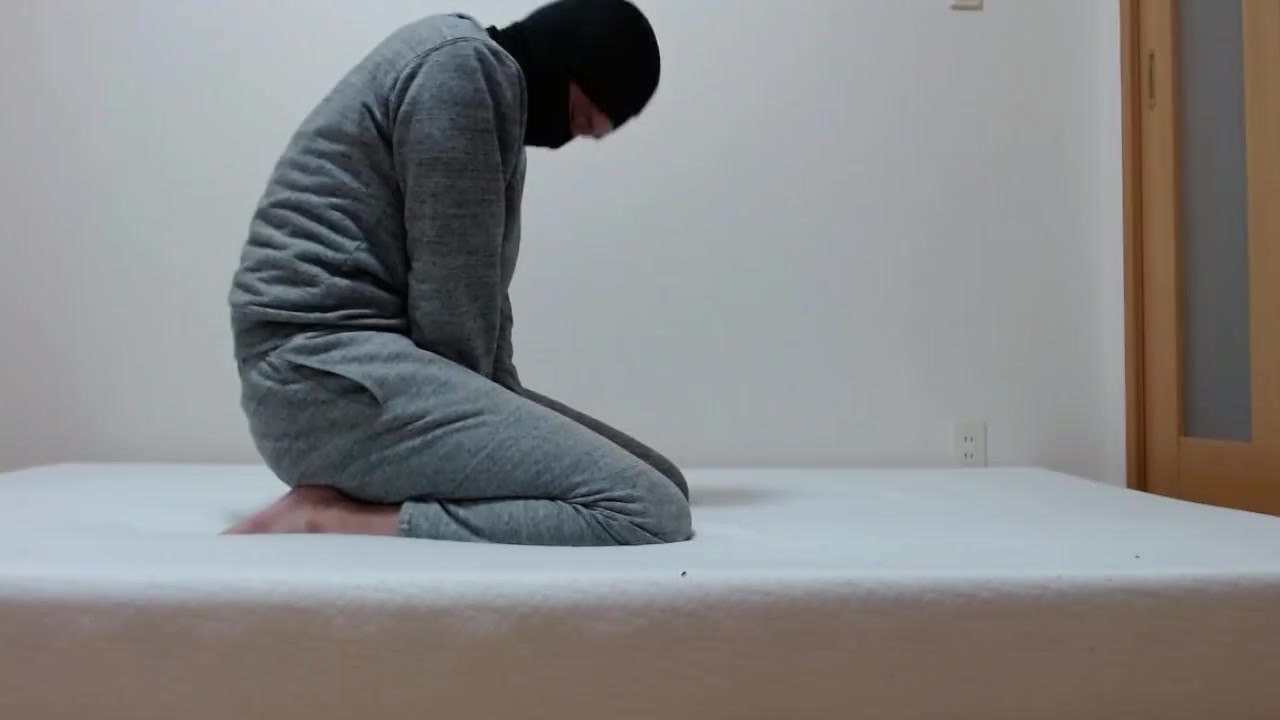 A mysterious masked man appears 17 times in dry orgasm at Aneros! - Free Sex Video - RedTube