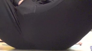 ムラムラが抑えられず脱衣所でこっそり連続射精を楽しむ変態君。