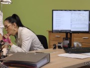 LOAN4K. Hottie needs new musical instruments to she has a sexy session 8/16