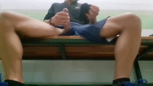 Masturbation in a public bathhouse ending up with a lot of cum in my girlfriend's sock