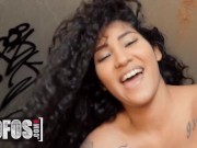 Mofos - Big Titted Brunette Venus Afrodita Is So Horny That Lets Jordi El Nino Fuck Her In Public 10/16