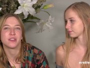 Schöne deutsche Blondinen ficken einander sehr leidenschaftlich 7/16