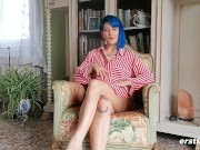 Ice Masturbates With a Pink Dildo 2/16