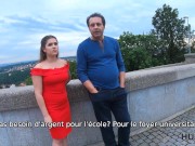 HUNT4K. Une fille bien roulée pour de l'argent se fait bien clouer devant son père 4/16