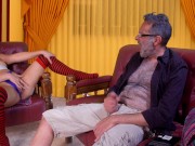 Mi suegro es un viejo pervertido