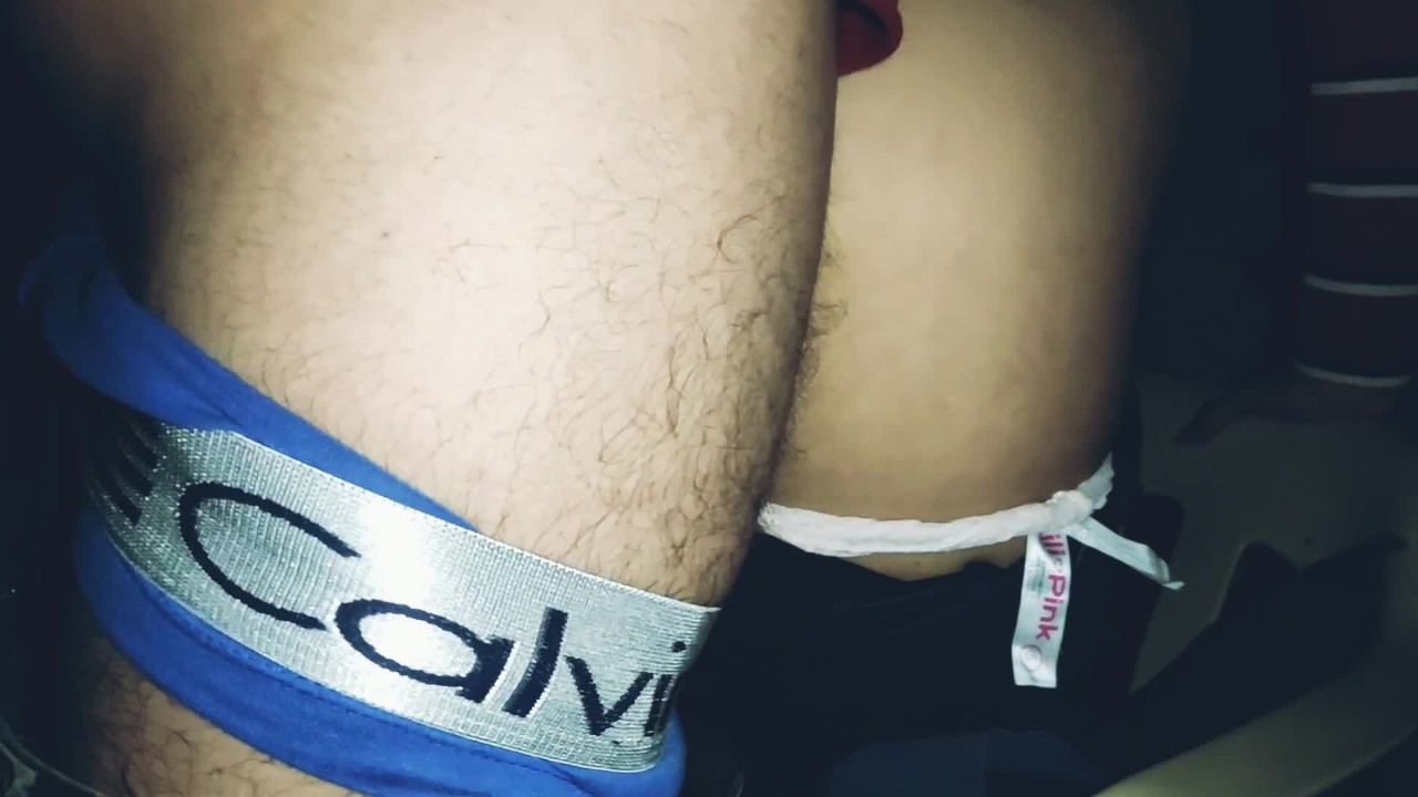 義母からこっそり甘い娘を犯して背中に射精! - RedTube