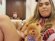 Mira mi ursinho estudiante haciendo su tarea.... me dejo muy mojadita 💦💦 14/16