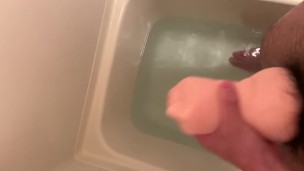 初オナホール　オナニー　