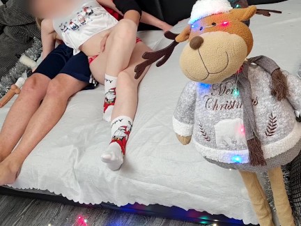 She knows How to Show him She Wants Real Threesome MfM, but with toy at the start (Anal, DP, DVP)