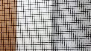 外から撮って盗撮風にしてみた