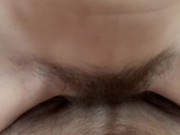 Волосатая киска скачет на члене 4/16