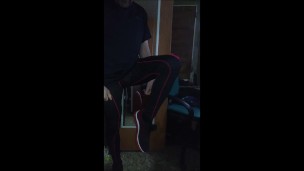 outfit to go out to do Running censored on youtube