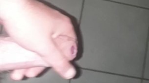 #Cumshot(Short clip)