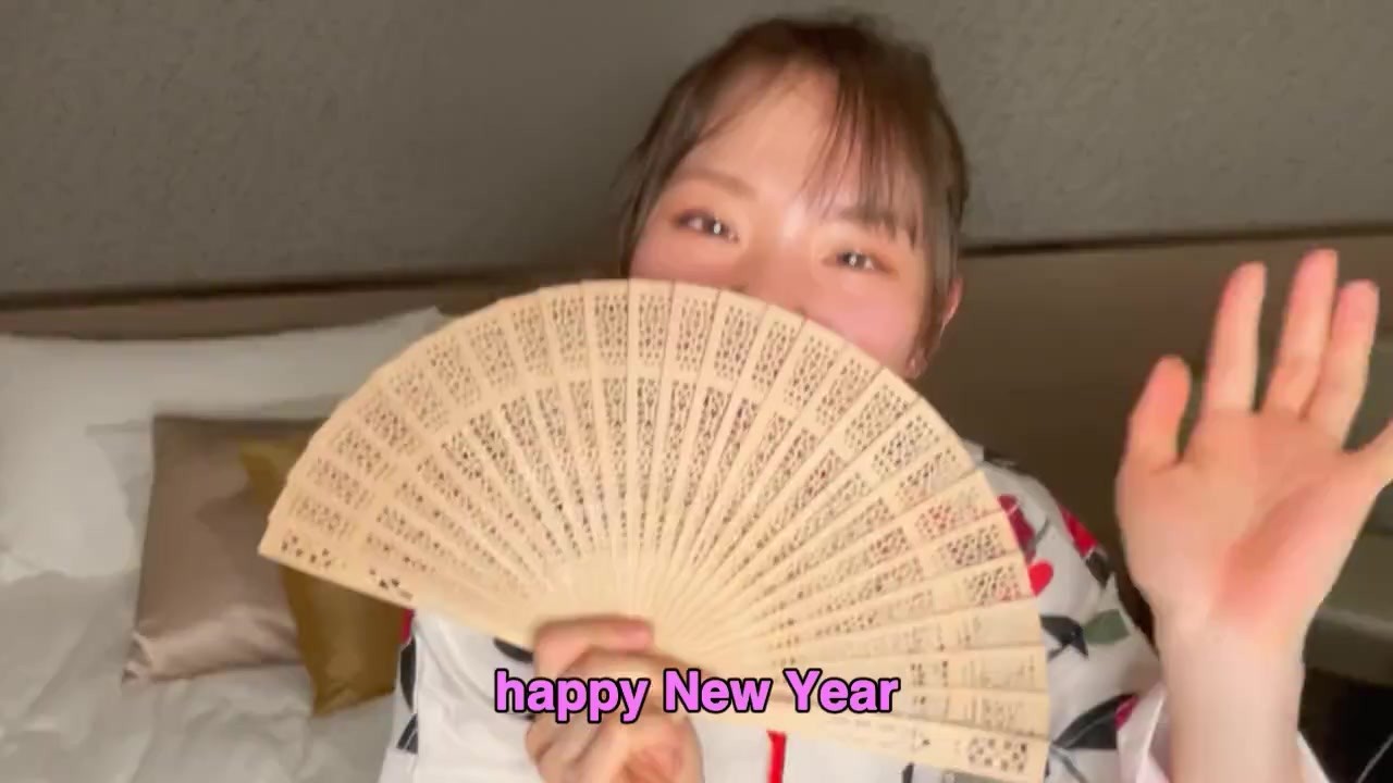 あけおめおまんこ♡19歳の女子大生が可愛いパイパンまんこを初くぱぁ〜　♡RYO＆YUU♡素人カップル/歳の差/10代/美少女/着物/kimono/JD/スタイル抜群/色白/美乳/スリム - Kostenloses Sex-Video - RedTube