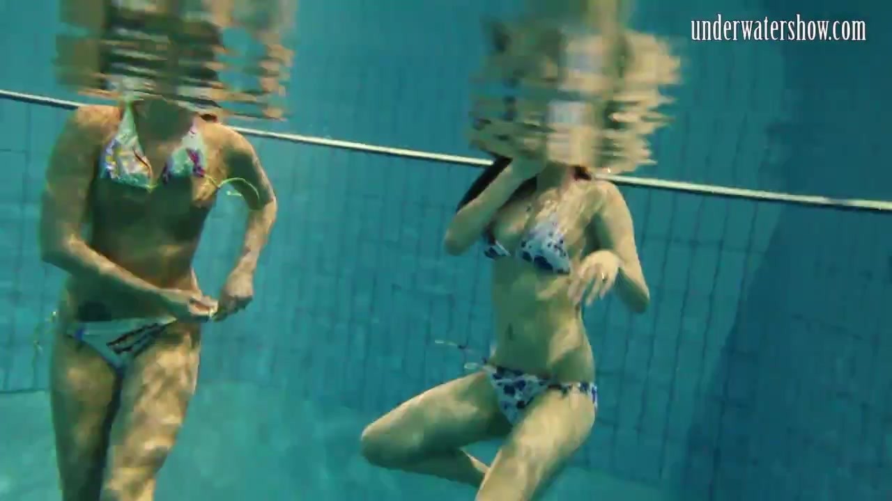 Hottest chicks swim nude underwater - RedTube