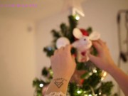 Pregnant girl decorates a Christmas tree and gets creampie 3/16