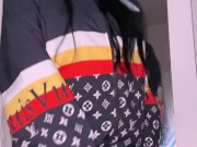 Me Pide Que La Grabe Mientras Baila Y Terminamos Cojiendo 1/16