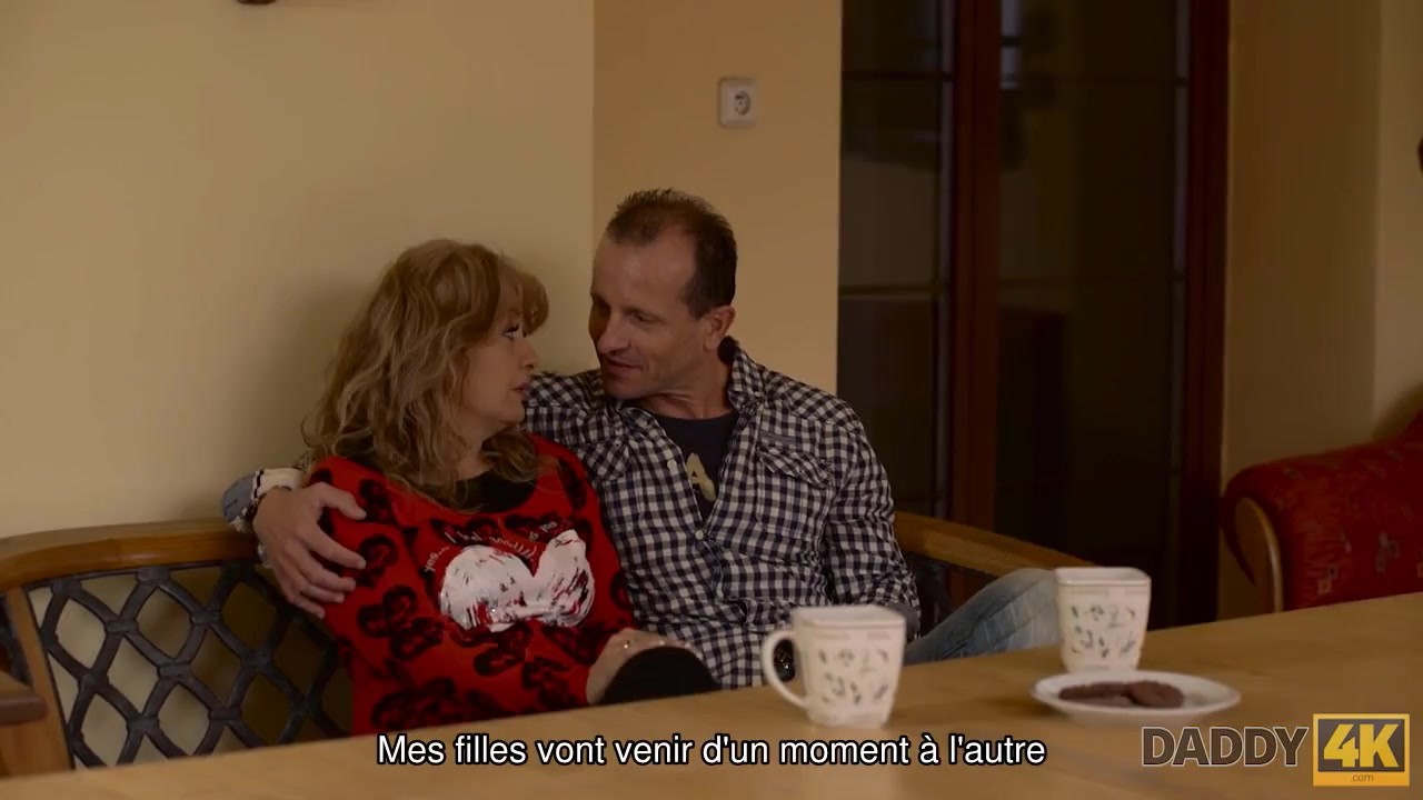 DADDY4K. Des mannequins porno sortent avec un vieil homme avant qu'il ne devienne beau-père - Free Sex Video - RedTube