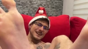 Naughty Santa Claus Feet Wordship SPANISH ONLYFANS MODEL