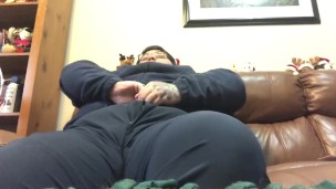 Christmas Time 🎄 Jack Off by a Fat Canadian Guy 🎅 
