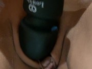 I do my pussy good by making vibrations on my pierced clit, with my luminous magic wand 12/16