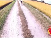 Ladymuffin in camporella con la canaglia