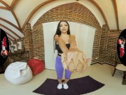 VRLatina - Beautiful Latin Goddess VR Experience 10/16