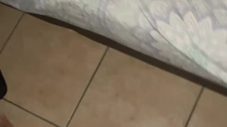 Amatoriale dialoghi in italiano troia si fa scopare dal vicino di ...