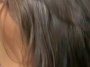 Mi hermanastra esta en el baño y le pido que me deje meterle la verga 4/16