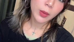 【喷泉主义】口交技巧：爱液的味道很奇怪？私处有异味的原因究竟是什么？女生下面味道太重？私密處如何保養大海的味道扑面而来！