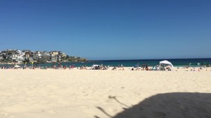 Bom Bom Dit Di Dit Dip That's when I know we will have a good time BONDI Sydney- Manlyfoot roadtrip