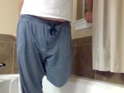 Last pissing of the night full video 1/16