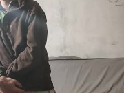 When I freeze in a cold room 1/16