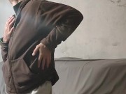 When I freeze in a cold room