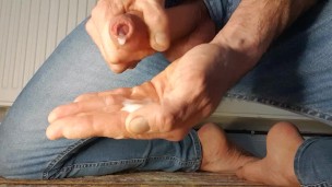Surprise!My biggest cum,wait until the end for squeezed drop of cum! 
