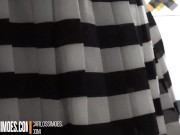 GOSTOSA ARRUMANDO OS CABELOS E REBOLANDO 3/16