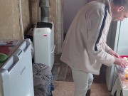 Time in the kitchen, making tea 10/16