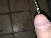 No aguanto las ganas de ir al baño 3/16