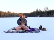 Sex on a frozen lake - RosenlundX - 4K 8/16