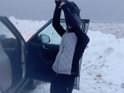 Winter snow bathing 4/16