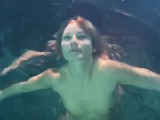 Babes swim and get naked underwater 15/16