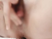 ぬるぬるデカクリ吸引オナニー 13/16