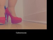 Walking in heels and then pussy play!  10/16