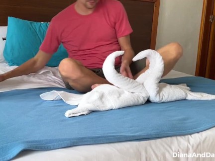 #101 Ecuador: We got Caught by Housekeeping