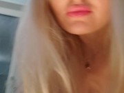 A cute milf masturbates and cums 16/16