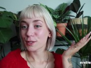 Ulula Plays With Her Butthole 6/16